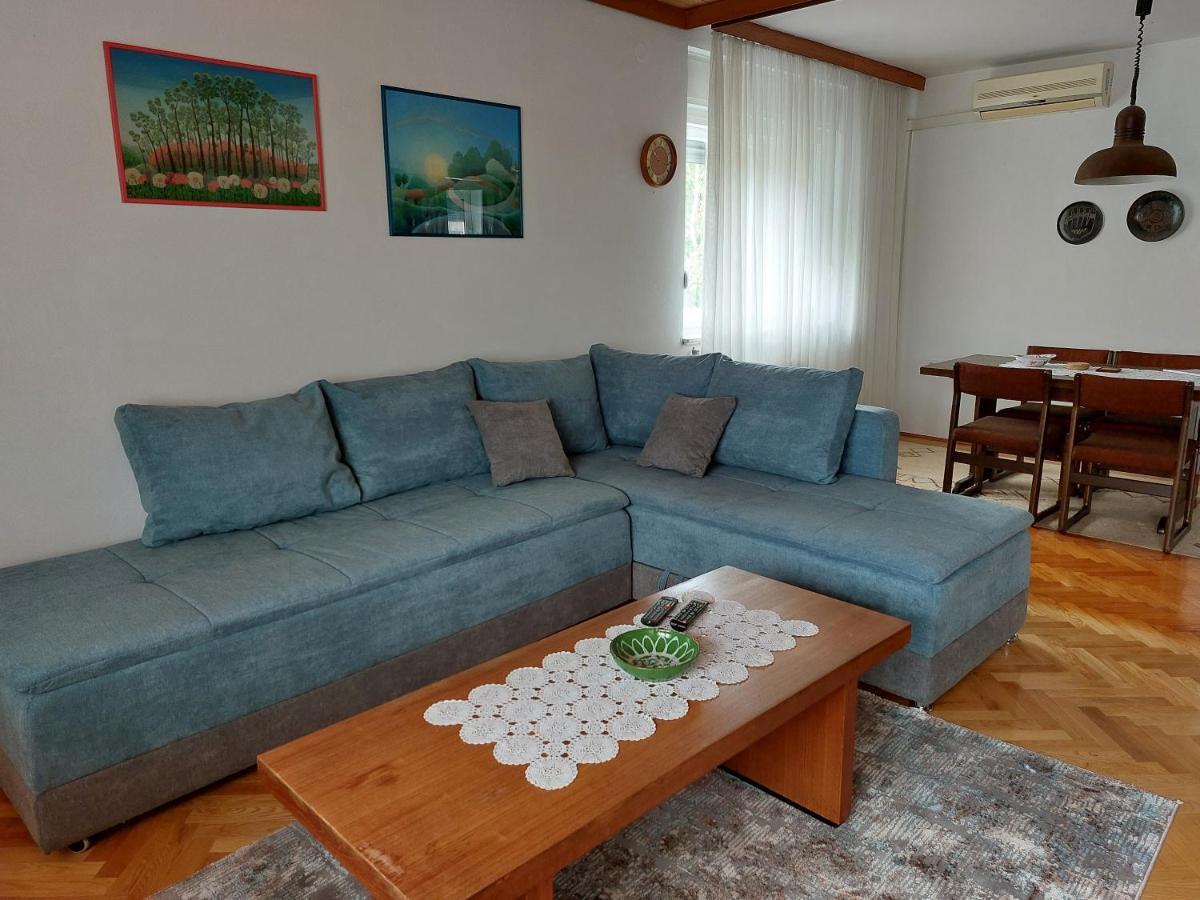 Apartment Central Knin Bagian luar foto